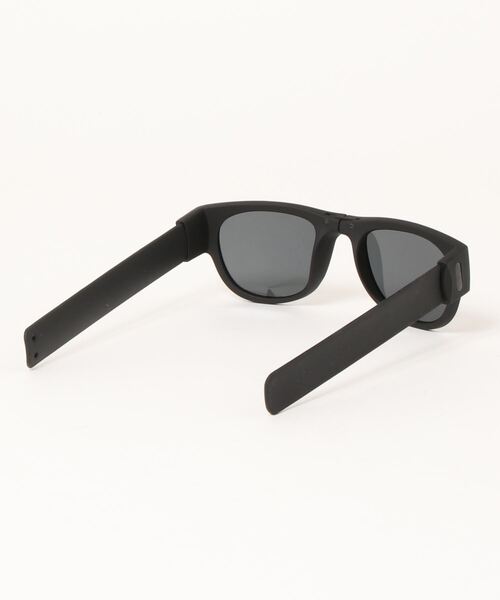 salle de bal(サルデバル)の「kateva / カテバ アウトドア スポーツに! カテバプラス 偏光レンズ スナップバンド折りたたみサングラス Kateva band sun PDI(サングラス・レディース・ホワイト/ブラック/レッド・FREE)」の5枚目の写真