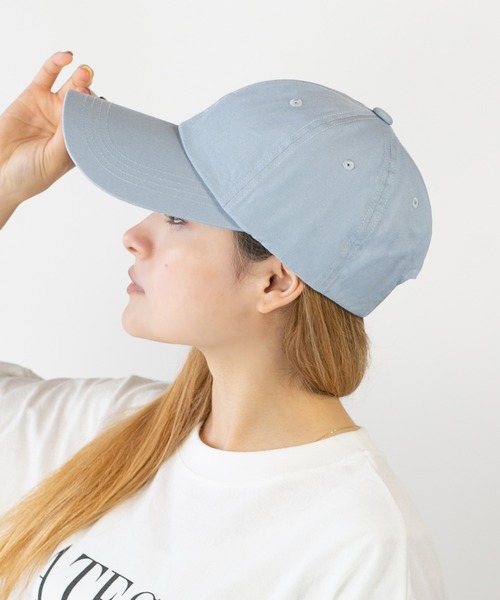 14+（イチヨンプラス）の「ツバ長 無地キャップ UV（キャップ・レディース・ピンク/ブルー/ブラック/ベージュ/キャメル/ネイビー・M/LL）」の4枚目の写真