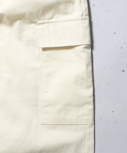 SPINNS(スピンズ)の「ストリートの定番!カラースノーカーゴパンツ/カラーパンツ(カーゴパンツ・メンズ・オリーブ/グリーン/イエロー/パープル/アイボリー/レッド/ロイヤルブルー/ブラック/ピンク/ブラウン/ブラック系その他/ベージュ・L/S/M)」の19枚目の写真