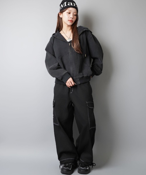 SPINNS（スピンズ）の「カラースノーカーゴパンツ/ボリュームワイドシルエット/ユニセックス（カーゴパンツ・メンズ・オリーブ/グリーン/イエロー/パープル/アイボリー/レッド/ロイヤルブルー/ブラック/ピンク/ブラウン/ブラック系その他/ベージュ・L/S/M）」の21枚目の写真