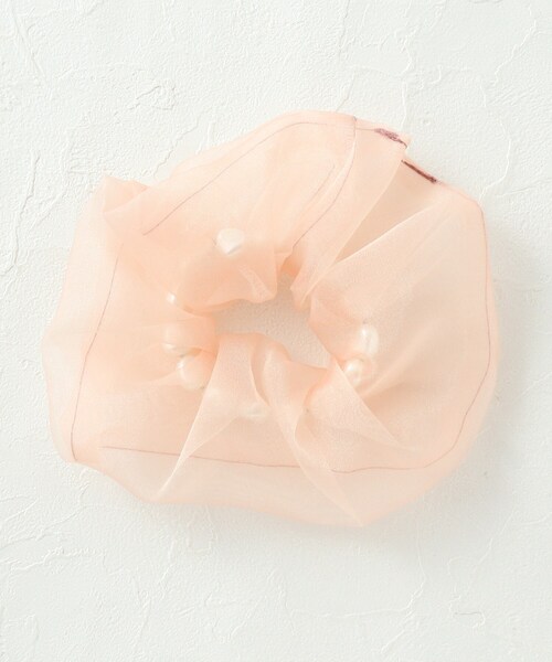 SHOO・LA・RUE（シューラルー）の「◆シャンブレーフェイクパールシュシュ（その他ヘアアクセサリー・レディース・ライトブルー/ベージュ/ベビーピンク・00）」の3枚目の写真