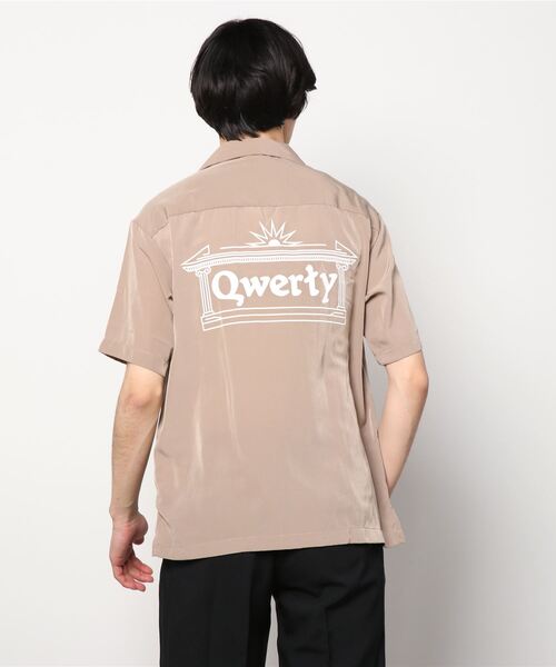 qwerty（クワーティ）の「qwerty (クワーティ)OPEN COLLAR SHIRTS オープンカラーシャツ（シャツ/ブラウス・メンズ・ブラック/ベージュ・FREE）」の2枚目の写真