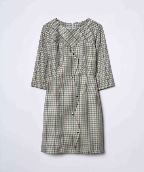 REDYAZEL（レディアゼル）の「チェック柄フロントスカラップミニワンピース（ワンピース・レディース・ベージュ/グレー/グリーン・SMALL/MEDIUM）」の7枚目の写真