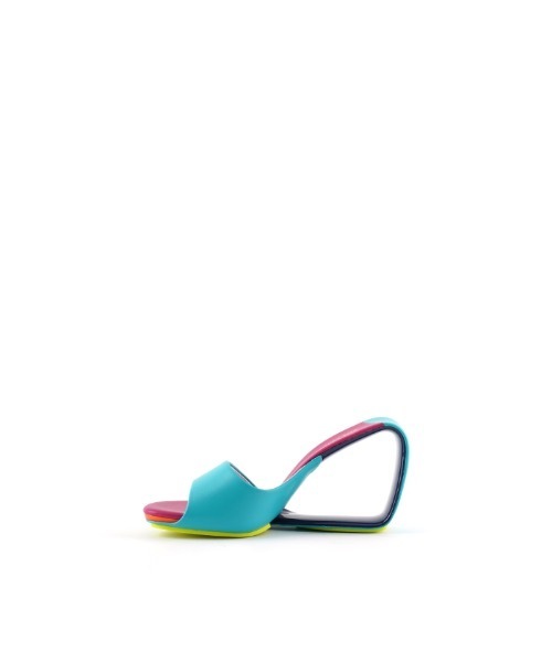 UNITED NUDE(ユナイテッドヌード)の「Mobius Hi(サンダル・レディース・ブラック系/レッド/マルチ・36/37/38/35)」の16枚目の写真