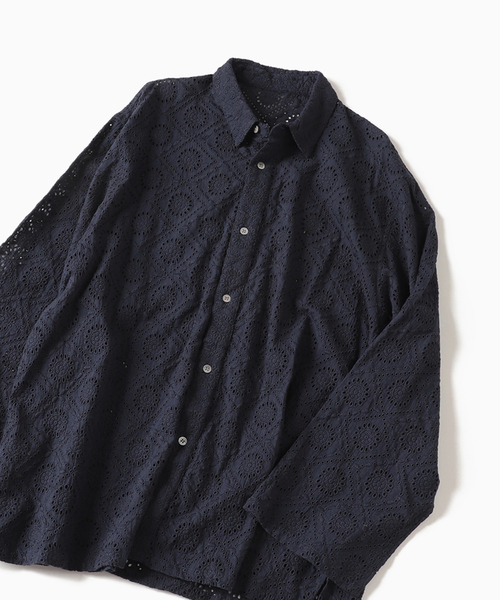 JOINT WORKS(ジョイントワークス)の「JW-EMBROIDERY レギュラーシャツ(シャツ/ブラウス・メンズ・ホワイト/ネイビー/カーキ・MEDIUM/LARGE)」の3枚目の写真