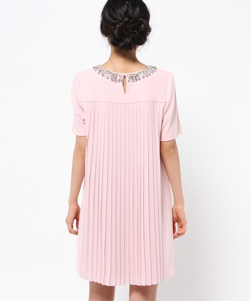 GRACE CONTINENTAL(グレースコンチネンタル)の「ビジュープリーツワンピース(ドレス・レディース・キナリ/イエロー/ピンク・36/38)」の15枚目の写真