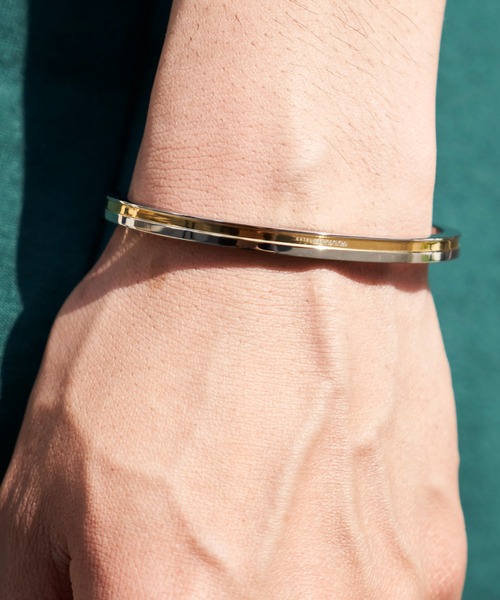 1piu1uguale3 RELAX（ウノピュウノウグァーレトレリラックス）の