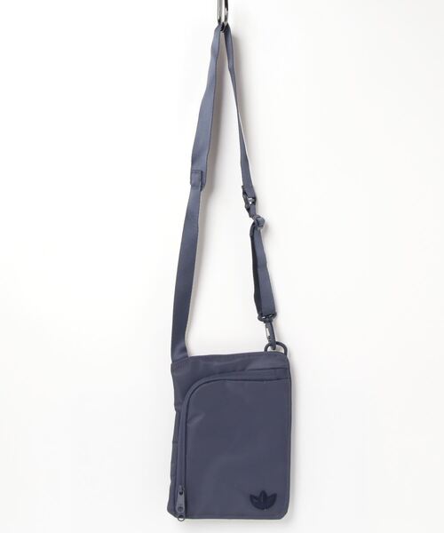 adidas（アディダス）の「adidas アディダス U FESTIVAL BAG バッグ HD9636 SHADOW NAVY（ボディ
