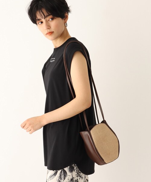 OPAQUE.CLIP（オペークドットクリップ）の「◆フラワーベースミニショルダーバッグ（ショルダーバッグ・レディース・ブラック/ダークブラウン・00）」の11枚目の写真