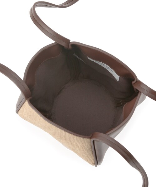 OPAQUE.CLIP（オペークドットクリップ）の「◆フラワーベースミニショルダーバッグ（ショルダーバッグ・レディース・ブラック/ダークブラウン・00）」の20枚目の写真