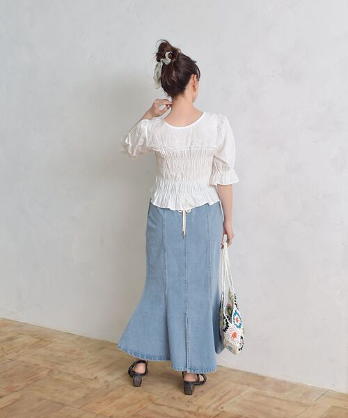 ems excite（エムズエキサイト）の「シャーリングボレロBL（シャツ/ブラウス・レディース・グリーン/ホワイト/ブラック・FREE）」の11枚目の写真