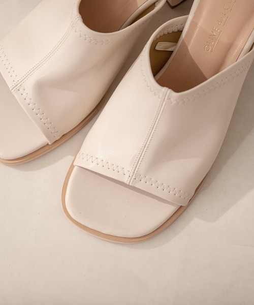 OLIVE des OLIVE(オリーブデオリーブ)の「シンプルミュール(サンダル・レディース・ブラック/オフホワイト/イエロー・SMALL/MEDIUM/LARGE)」の16枚目の写真