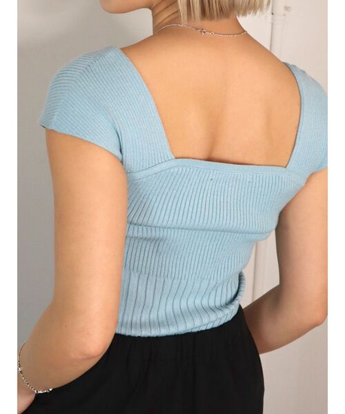 EMODA（エモダ）の「ワイドストラップニットタンクトップ（タンクトップ・レディース・ブラック/ホワイト/キャメル/ブルー・FREE）」の14枚目の写真