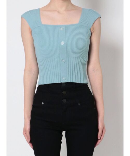 EMODA（エモダ）の「ワイドストラップニットタンクトップ（タンクトップ・レディース・ブラック/ホワイト/キャメル/ブルー・FREE）」の21枚目の写真