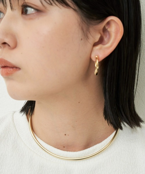 Aunt Marie's(アントマリーズ)の「ラウンドフォルムチョーカー / ネックカフ(チョーカー・レディース・ゴールド/シルバー・FREE)」の9枚目の写真