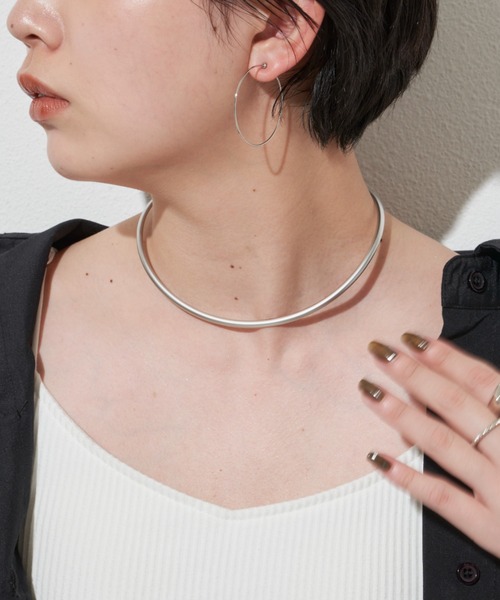 Aunt Marie's(アントマリーズ)の「ラウンドフォルムチョーカー / ネックカフ(チョーカー・レディース・ゴールド/シルバー・FREE)」の14枚目の写真