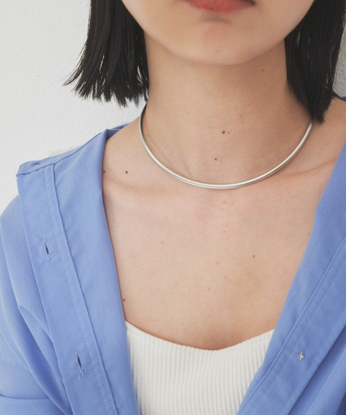 Aunt Marie's(アントマリーズ)の「ラウンドフォルムチョーカー / ネックカフ(チョーカー・レディース・ゴールド/シルバー・FREE)」の11枚目の写真