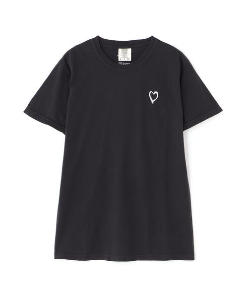 Kare/ME(カーミー)の「Kare/ME(カーミー) ハート刺繍Tシャツ(Tシャツ/カットソー・レディース・ブラック/ブルー/グリーン/ホワイト・SMALL/S/S)」の7枚目の写真