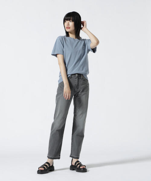 Kare/ME(カーミー)の「Kare/ME(カーミー) ハート刺繍Tシャツ(Tシャツ/カットソー・レディース・ブラック/ブルー/グリーン/ホワイト・SMALL/S/S)」の11枚目の写真