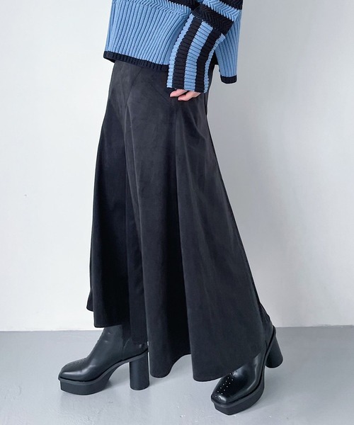 PAGEBOY（ページボーイ）の「スマートベロアエスカルゴスカート（スカート・レディース・ブラック/オフホワイト/エメラルド・FREE）」の3枚目の写真