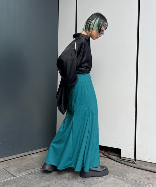 PAGEBOY（ページボーイ）の「スマートベロアエスカルゴスカート（スカート・レディース・ブラック/オフホワイト/エメラルド・FREE）」の12枚目の写真