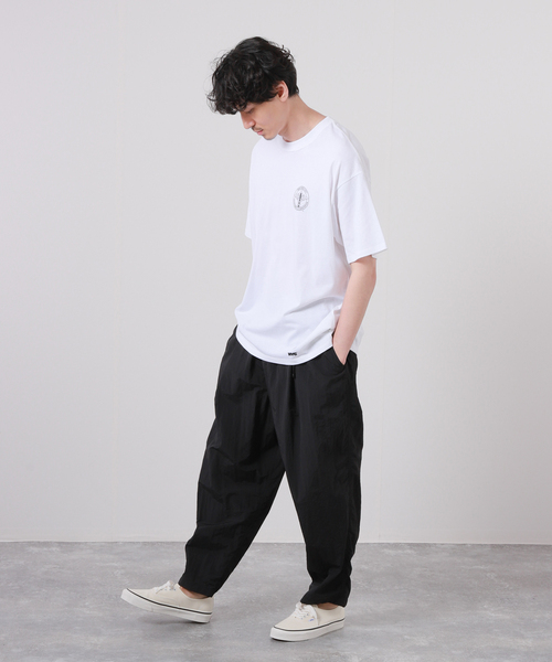 Russell Athletic（ラッセルアスレティック）の「【Russell Athletic/ラッセル アスレティック】NYC クルーネック Tシャツ（Tシャツ/カットソー・メンズ・ホワイト系その他/ホワイト/ベージュ/グレー・LARGE/X-LARGE/MEDIUM）」の9枚目の写真