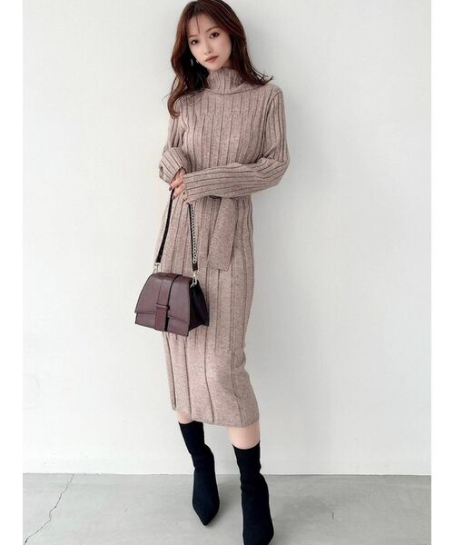 RESEXXY（リゼクシー）の「ワイドリブニットワンピース（ワンピース・レディース・ブラック/ベージュ/グレー・SMALL/MEDIUM）」の18枚目の写真
