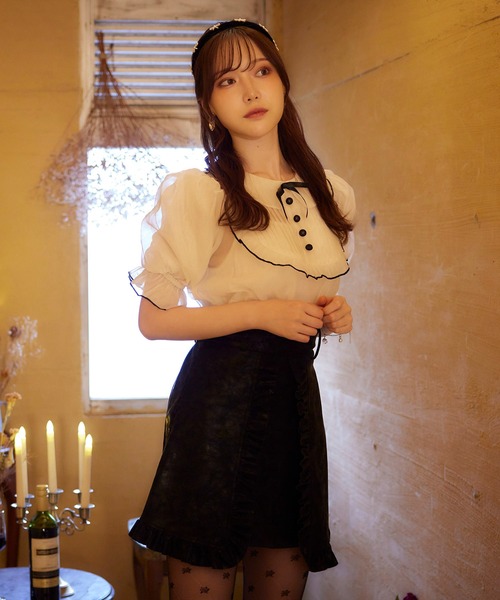 Swankiss(スワンキス)の「SX lether frill S/K(スカート・レディース・ピンク/ベージュ/ブラック・FREE)」の2枚目の写真