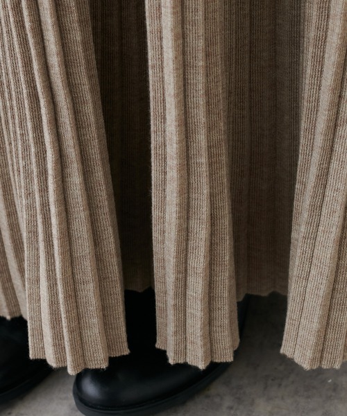 PUAL CE CIN(ピュアルセシン)の「針抜きプリーツスカート(スカート・レディース・ブラック/ベージュ・FREE)」の7枚目の写真