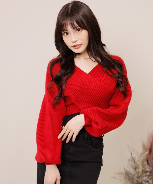 LIPSERVICE(リップサービス)の「ワイドクロスショートニット(ニット/セーター・レディース・ホワイト/レッド/ベージュ/ピンク/パープル/ブラック・FREE)」の6枚目の写真