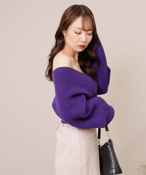 LIPSERVICE(リップサービス)の「ワイドクロスショートニット(ニット/セーター・レディース・ホワイト/レッド/ベージュ/ピンク/パープル/ブラック・FREE)」の17枚目の写真