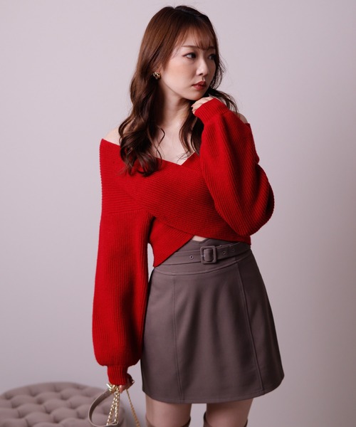 LIPSERVICE(リップサービス)の「ワイドクロスショートニット(ニット/セーター・レディース・ホワイト/レッド/ベージュ/ピンク/パープル/ブラック・FREE)」の10枚目の写真