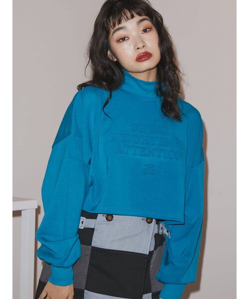 jouetie（ジュエティ）の「エンボスロゴプルオーバー（スウェット・レディース・オフホワイト/ブラック/ブルー・MEDIUM）」の3枚目の写真