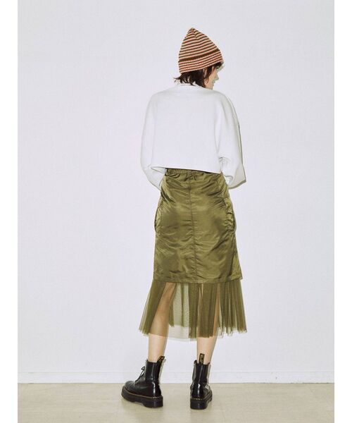 jouetie（ジュエティ）の「エンボスロゴプルオーバー（スウェット・レディース・オフホワイト/ブラック/ブルー・MEDIUM）」の17枚目の写真