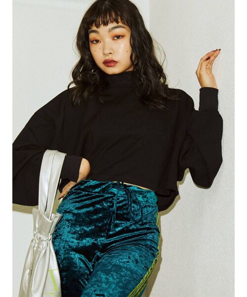 jouetie（ジュエティ）の「エンボスロゴプルオーバー（スウェット・レディース・オフホワイト/ブラック/ブルー・MEDIUM）」の19枚目の写真