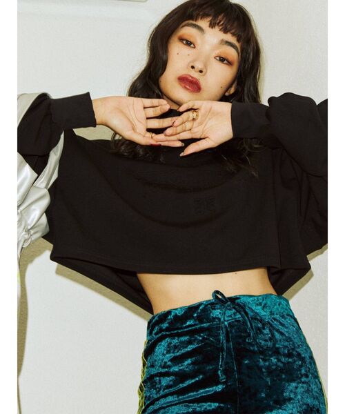 jouetie（ジュエティ）の「エンボスロゴプルオーバー（スウェット・レディース・オフホワイト/ブラック/ブルー・MEDIUM）」の20枚目の写真