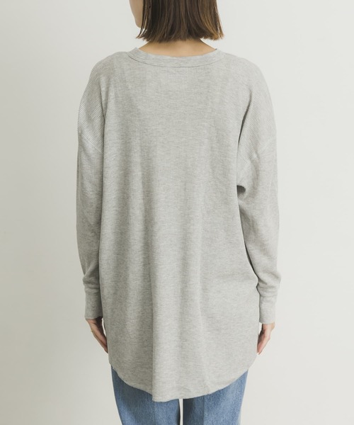 HANES（ヘインズ）の「Hanes　Thermal Henly Neck（Tシャツ/カットソー・レディース・ブラック/グレー/オフホワイト・FREE）」の21枚目の写真