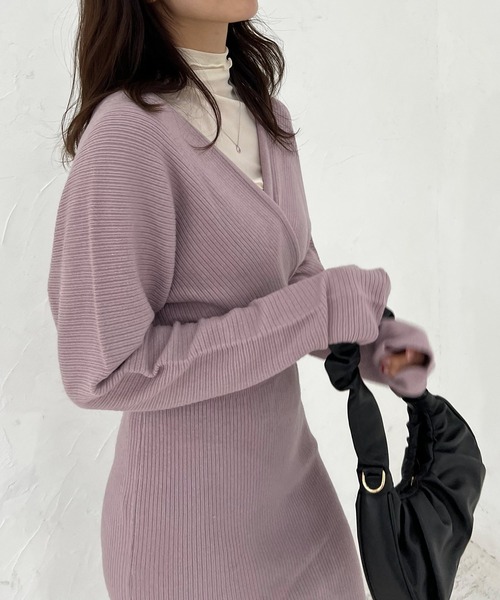 Lamoa（ラモア）の「Lamoa/Vネック カシュクール ニットワンピース（ワンピース・レディース・アイボリー/ブラック/ブラウン/ベージュ/ピンク・FREE）」の21枚目の写真