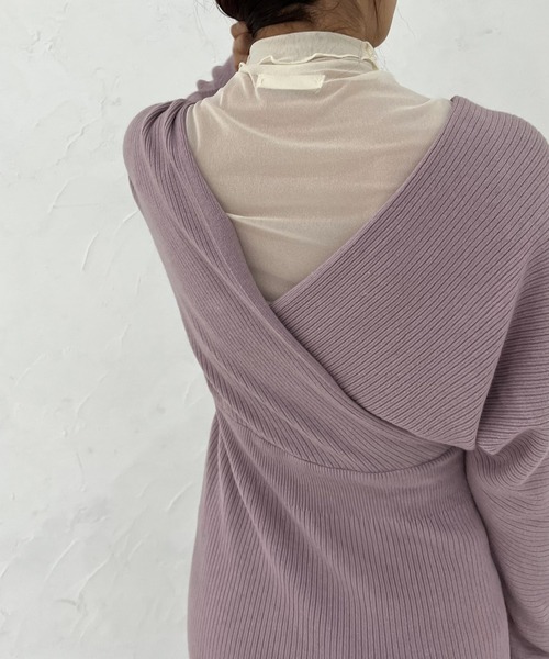 Lamoa（ラモア）の「Lamoa/Vネック カシュクール ニットワンピース（ワンピース・レディース・アイボリー/ブラック/ブラウン/ベージュ/ピンク・FREE）」の6枚目の写真