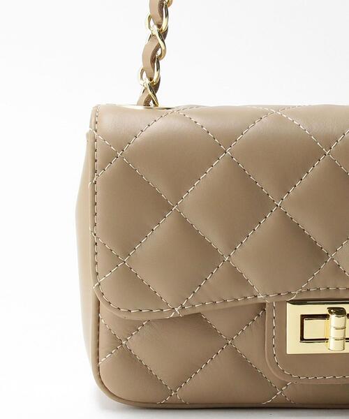 AULENTTI（オウレンティ）の「＜AULENTTI＞キルティング チェーン ショルダー バッグ（ショルダーバッグ・レディース・ブラック/ベージュ・FREE）」の20枚目の写真