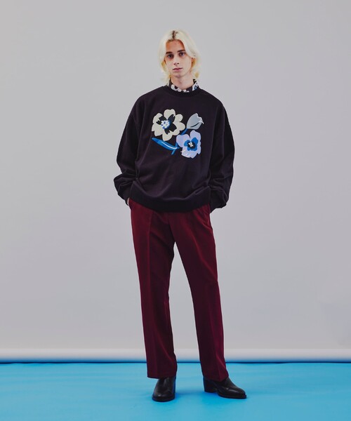 tk.TAKEO KIKUCHI(ティーケータケオキクチ)の「◆ぽっぷフラワースウェット(ユニセックスアイテム)(スウェット・メンズ・ブラック/ブルー/ライトグレー系6/パープル系・01/02/03)」の12枚目の写真