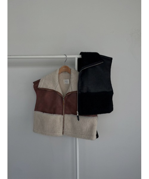 AMAIL（アマイル）の「Docking boa vest（ベスト・レディース・ブラック/ブラウン・FREE）」の8枚目の写真