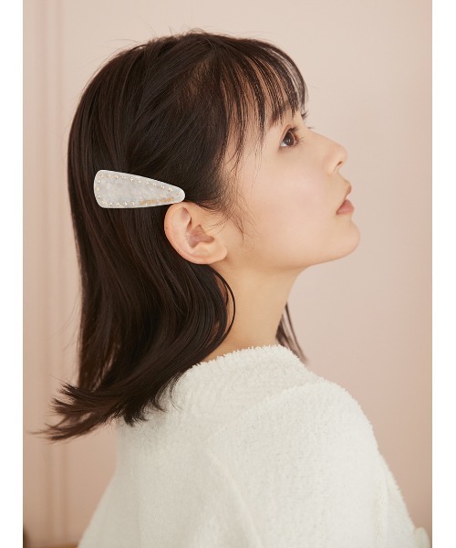 SNIDEL HOME（スナイデルホーム）の「ラインストーンクリップ（バレッタ/ヘアクリップ・レディース・パープル/グリーン/ホワイト/ピンク/ブルー・FREE）」の6枚目の写真