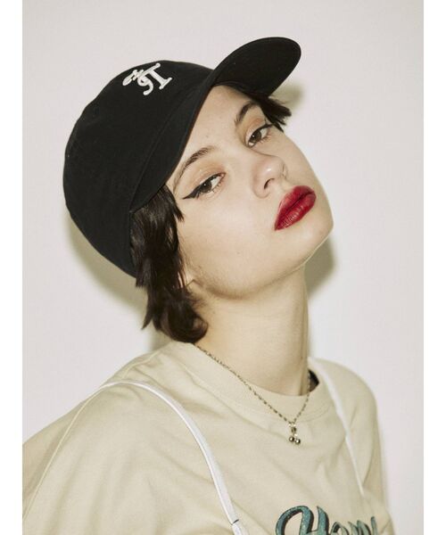 jouetie（ジュエティ）の「NEW ERA セーフティピンハートキャップ【コラボ】（キャップ・レディース・ブラック・FREE）」の6枚目の写真