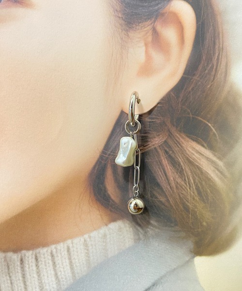 tone(トーン)の「【As】チャンキーフープ 4way ピアス(チタン、ニッケルフリー)(MA)(ピアス(両耳用)・レディース・ゴールド/シルバー/ゴールド系その他2/シルバー系その他2・FREE)」の14枚目の写真