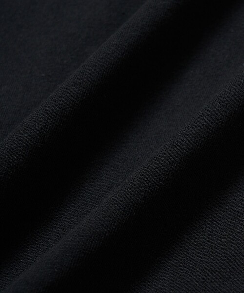 FREAK'S STORE(フリークスストア)の「【限定展開】CHOW DOWN/チャウダウン ビッグシルエット ワンポイント刺繍 ヘンリーネックTシャツ/ワイドシルエット(Tシャツ/カットソー・メンズ・アッシュグレー/ネイビー/ダークグリーン/グレイッシュベージュ/ブラック/ホワイト・SMALL/MEDIUM/LARGE)」の12枚目の写真