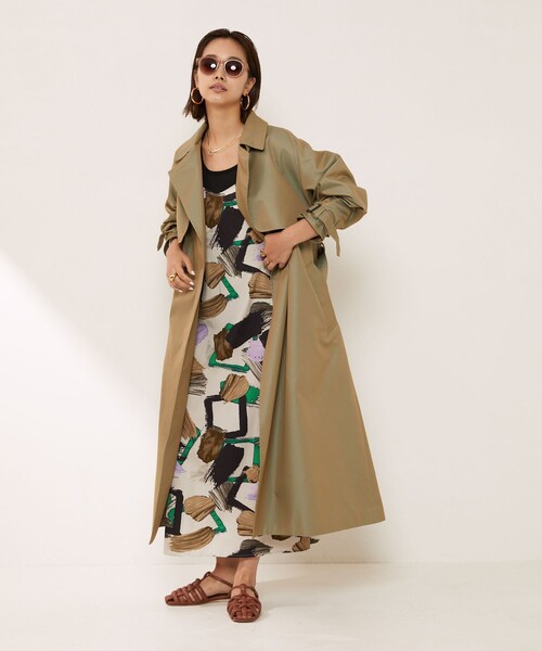 Aresense（アーセンス）の「esne/エスネ ビッグフープピアス（ピアス（両耳用）・レディース・ゴールド・ﾌﾘ-）」の2枚目の写真