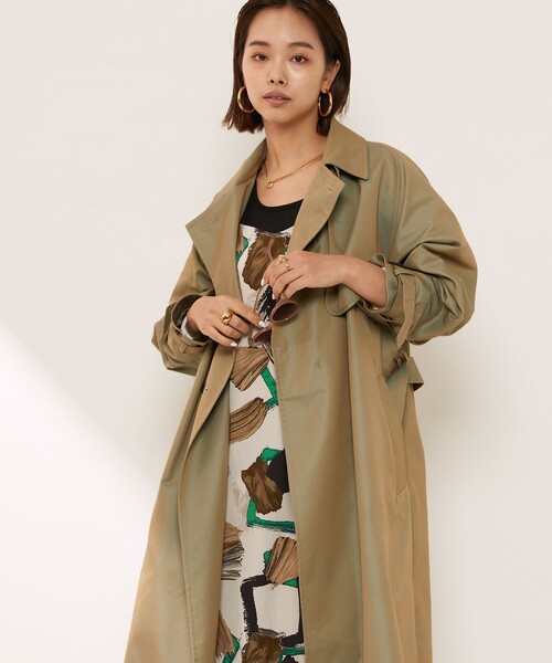 Aresense（アーセンス）の「esne/エスネ ビッグフープピアス（ピアス（両耳用）・レディース・ゴールド・ﾌﾘ-）」の3枚目の写真