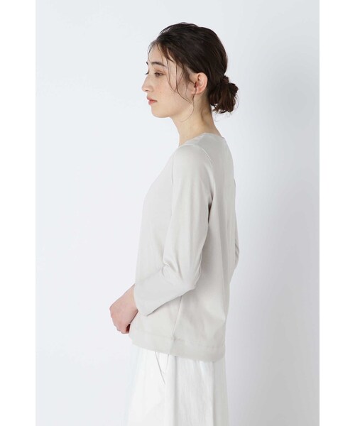 human woman（ヒューマンウーマン）の「オーガニックコットンスムース長袖Ｔシャツ（Tシャツ/カットソー・レディース・グレー/ホワイト・MEDIUM/LARGE）」の14枚目の写真