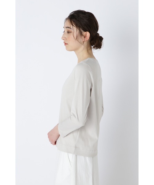 human woman（ヒューマンウーマン）の「オーガニックコットンスムース長袖Ｔシャツ（Tシャツ/カットソー・レディース・グレー/ホワイト・MEDIUM/LARGE）」の5枚目の写真